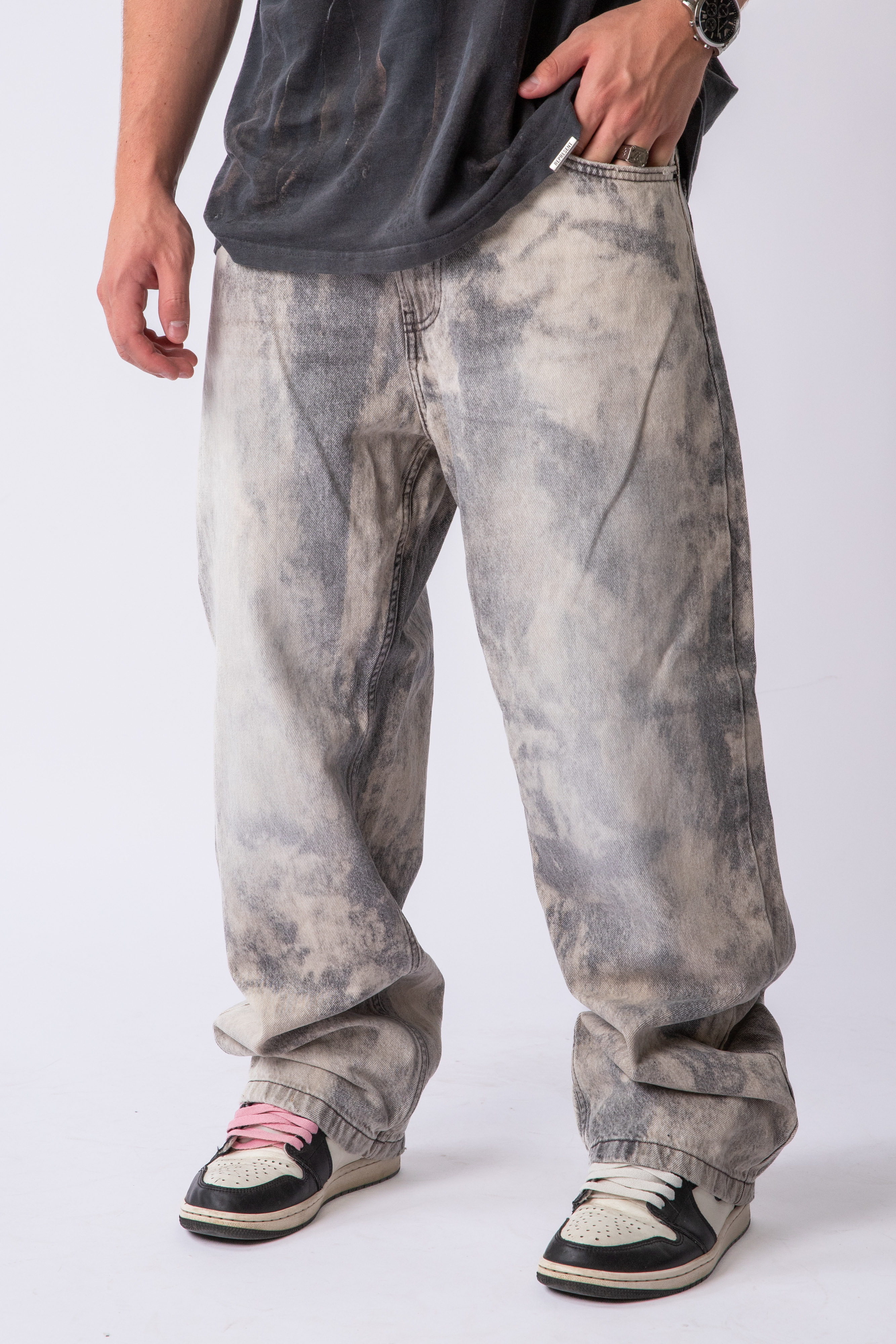Custom Bleached Jeans-Kalhoty-Custompantsprg-pikastore.cz