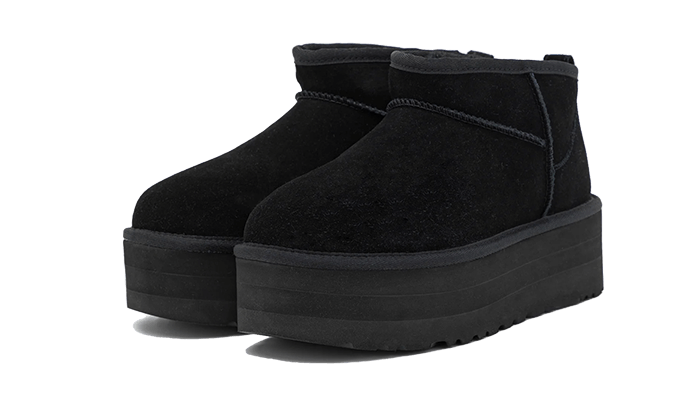 UGG Wmns Classic Ultra Mini Platform Boot Black-UGG-pikastore.cz