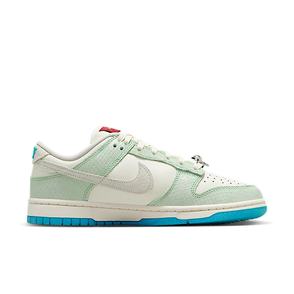 Nike Dunk Low LX Year of the Dragon (2024) (Women's)-sneakers-Nike-pikastore.cz