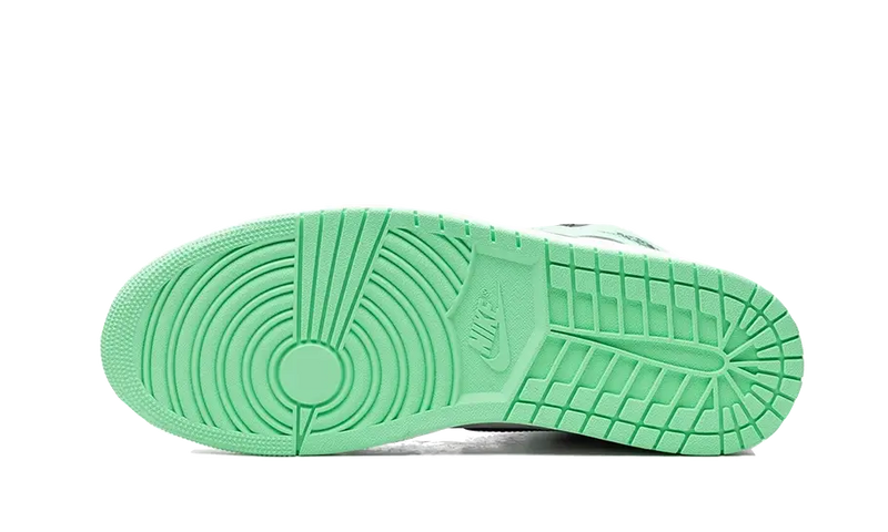 Nike Air Jordan 1 Retro High OG Green Glow-sneakers-Air Jordan-pikastore.cz