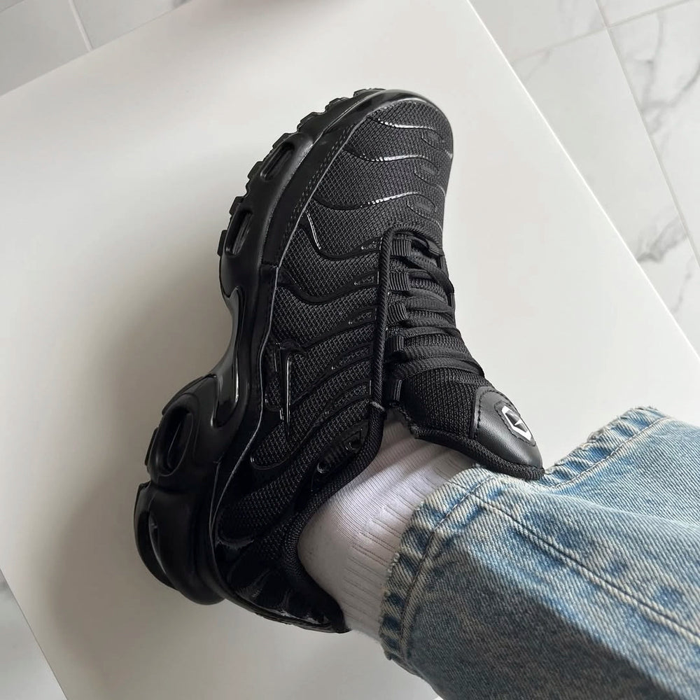 Nike Air Max Plus TN Triple Black-Nike-pikastore.cz