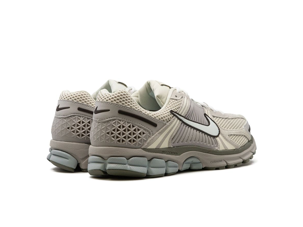 Nike Air Zoom Vomero 5 Light Orewood Brown-Nike-pikastore.cz