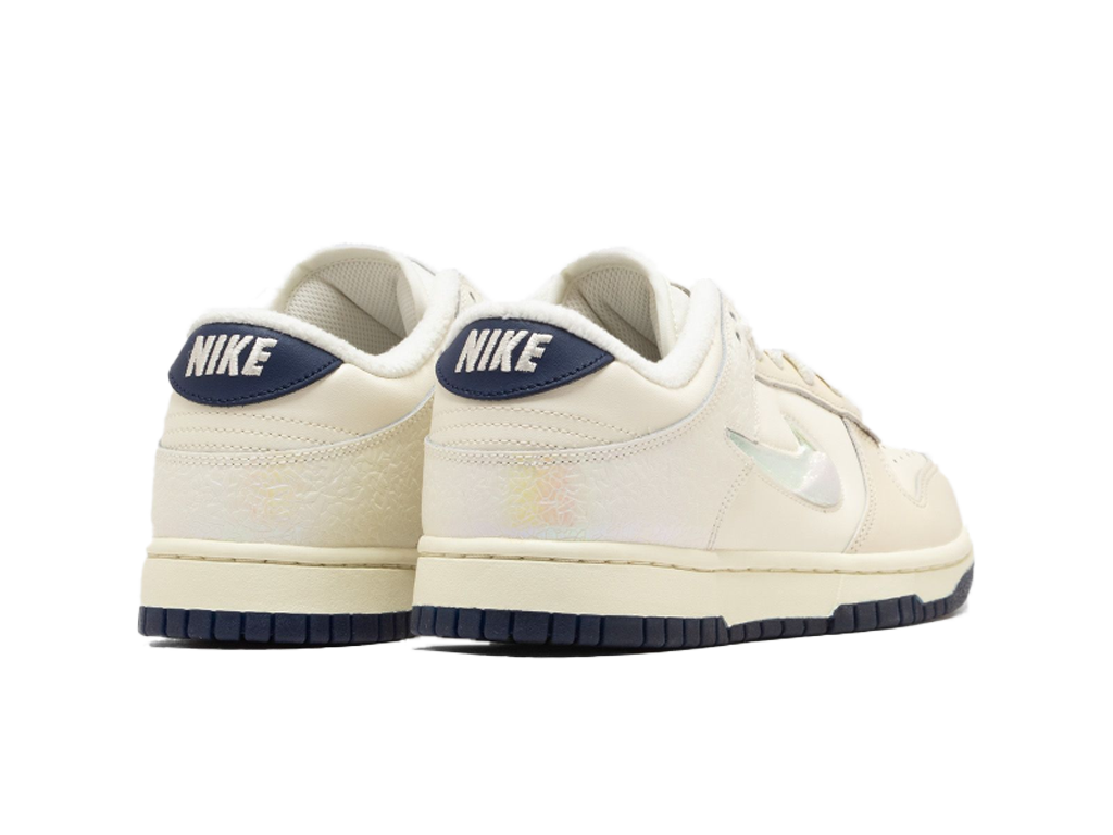 Nike Dunk Low Jewel Swoosh Sail-Nike-pikastore.cz