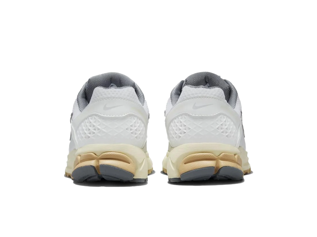 Nike Wmns Air Zoom Vomero 5 Summit White Pure Platinum – tenisky – fotka 4 z 5