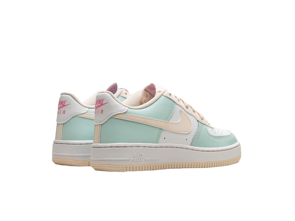 Nike Air Force 1 Low Emerald Rise Guava Ice (GS)-sneakers-Nike-pikastore.cz