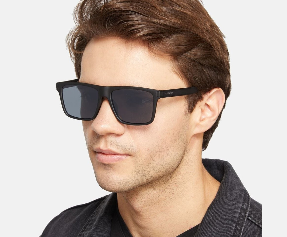 Calvin Klein Sunglasses Black – okulary – zdjęcie 4 z 4