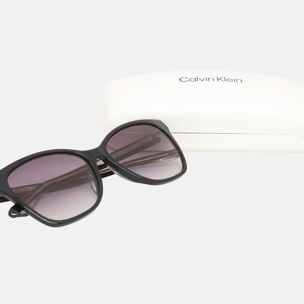 Calvin Klein Sunglasses Black – glasögon – foto 3 av 4
