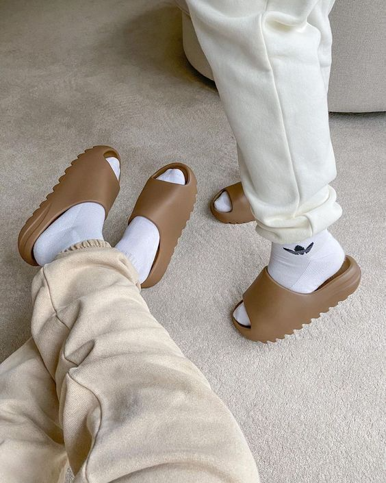 Adidas Yeezy Slide