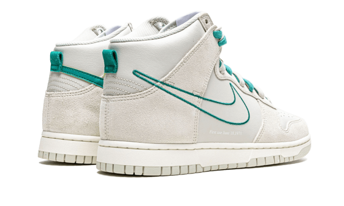 Nike Dunk High First Use Sail-sneakers-Nike-pikastore.cz