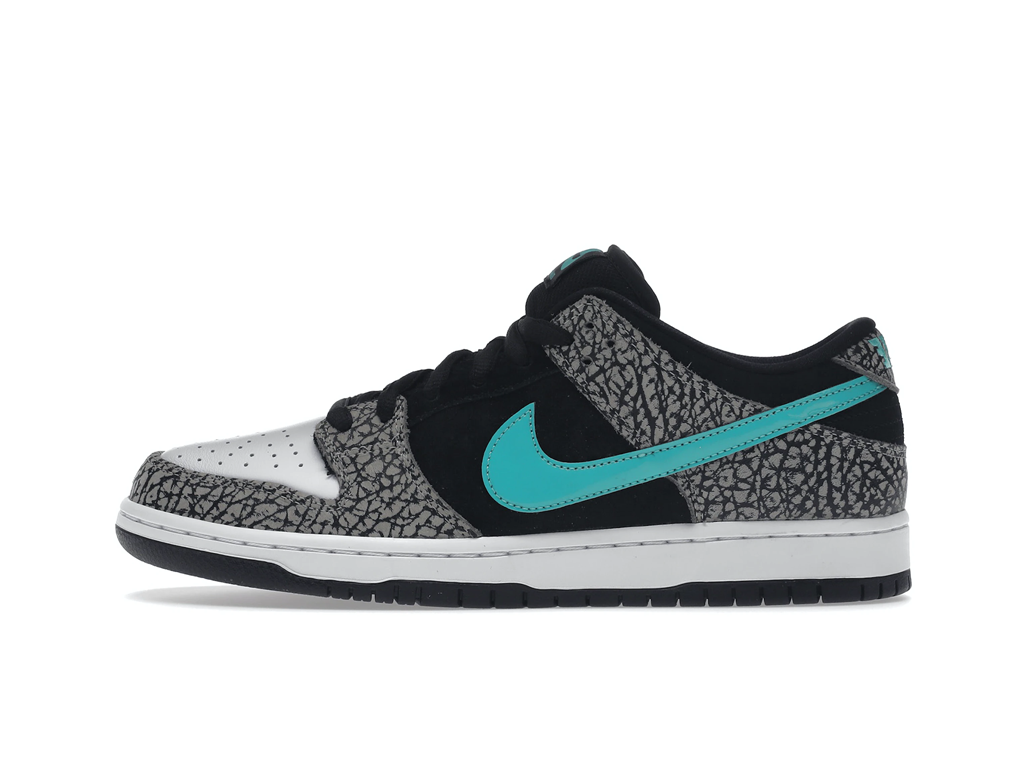 Nike SB Dunk Low atmos Elephant