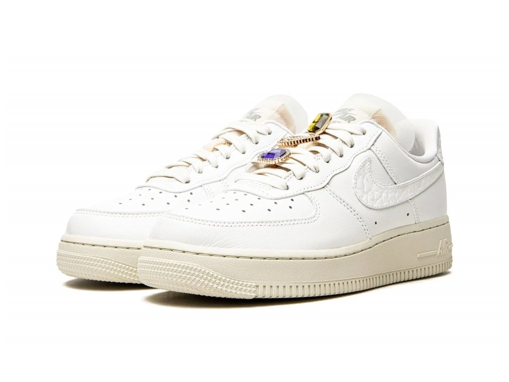 Nike Wmns Air Force 1 Low Premium Jewels