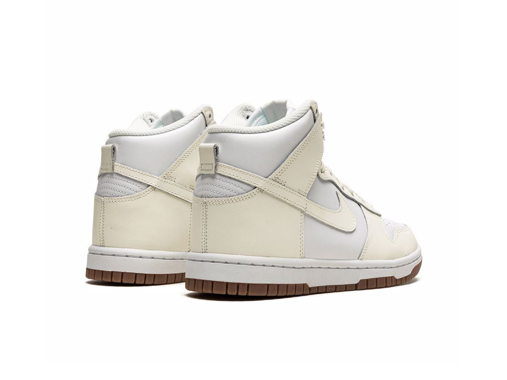 Wmns Dunk High Sail Gum