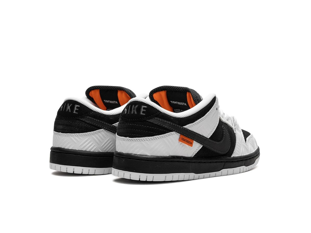 Nike SB Dunk Low TIGHTBOOTH