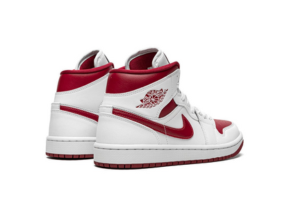 Nike Jordan 1 Mid Reverse Chicago (Women's)