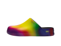 Crocs Sneakersnstuff x Dylan Clog Swedish Heat