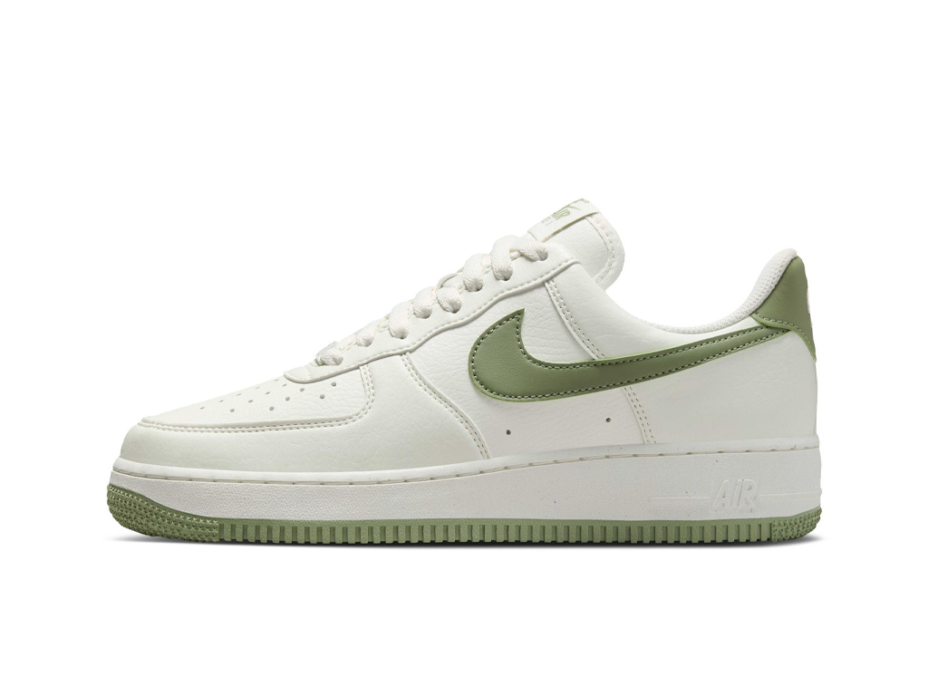 Wmns Air Force 1 07 SE Next Nature Sail Oil Green