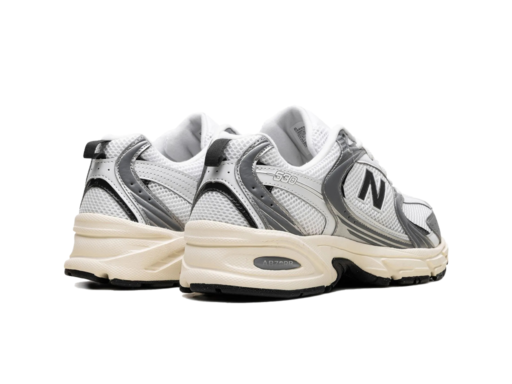 New Balance 530 Silver Metallic Black Cement-New Balance-pikastore.cz