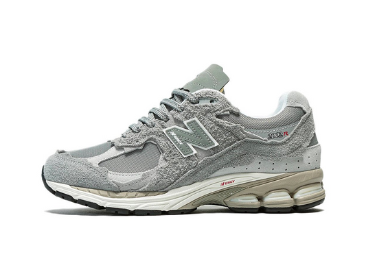 New Balance 2002R zaštitni paket sivi