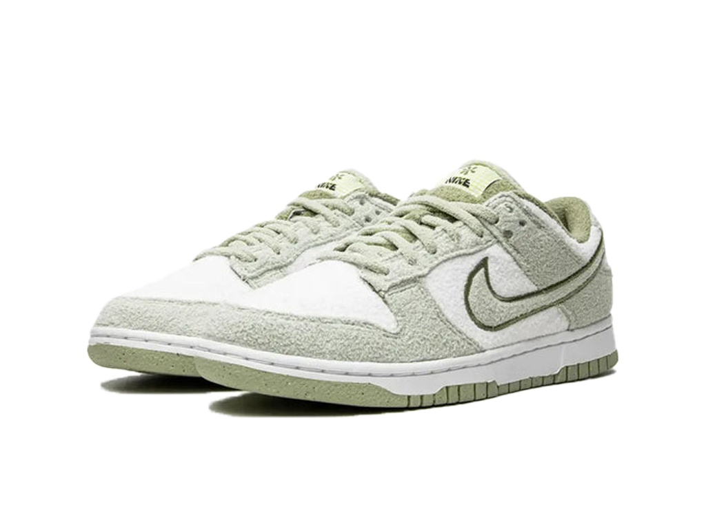 Nike Wmns Dunk Low SE Fleece - Honeydew-Nike-pikastore.cz