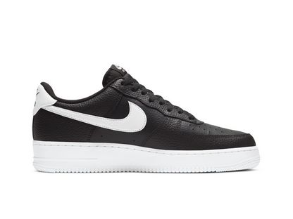 Nike Air Force 1 07 Black White