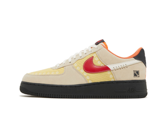 Nike Air Force 1 07 Somos Familia