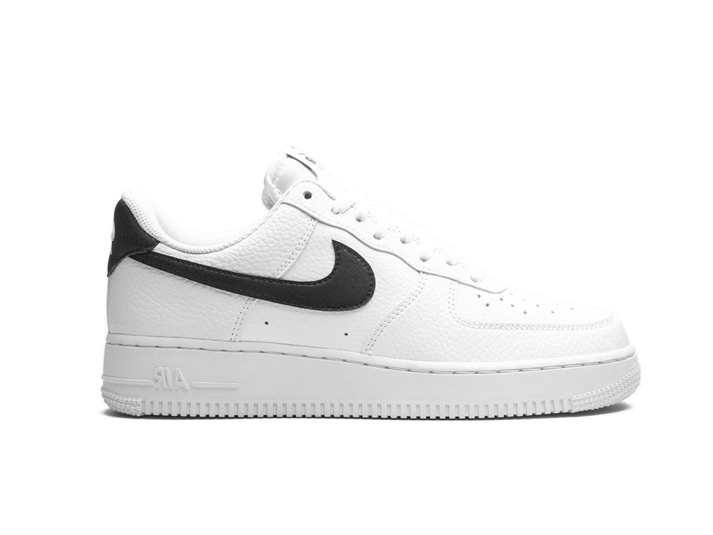Nike Air Force 1 Low '07 White Black Pebbled Leather-sneakers-Nike-pikastore.cz