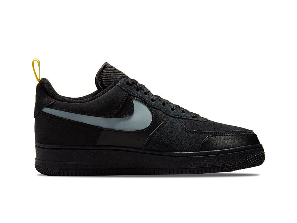 Nike Air Force 1 Low Cut Out Swoosh - Black-Nike-pikastore.cz