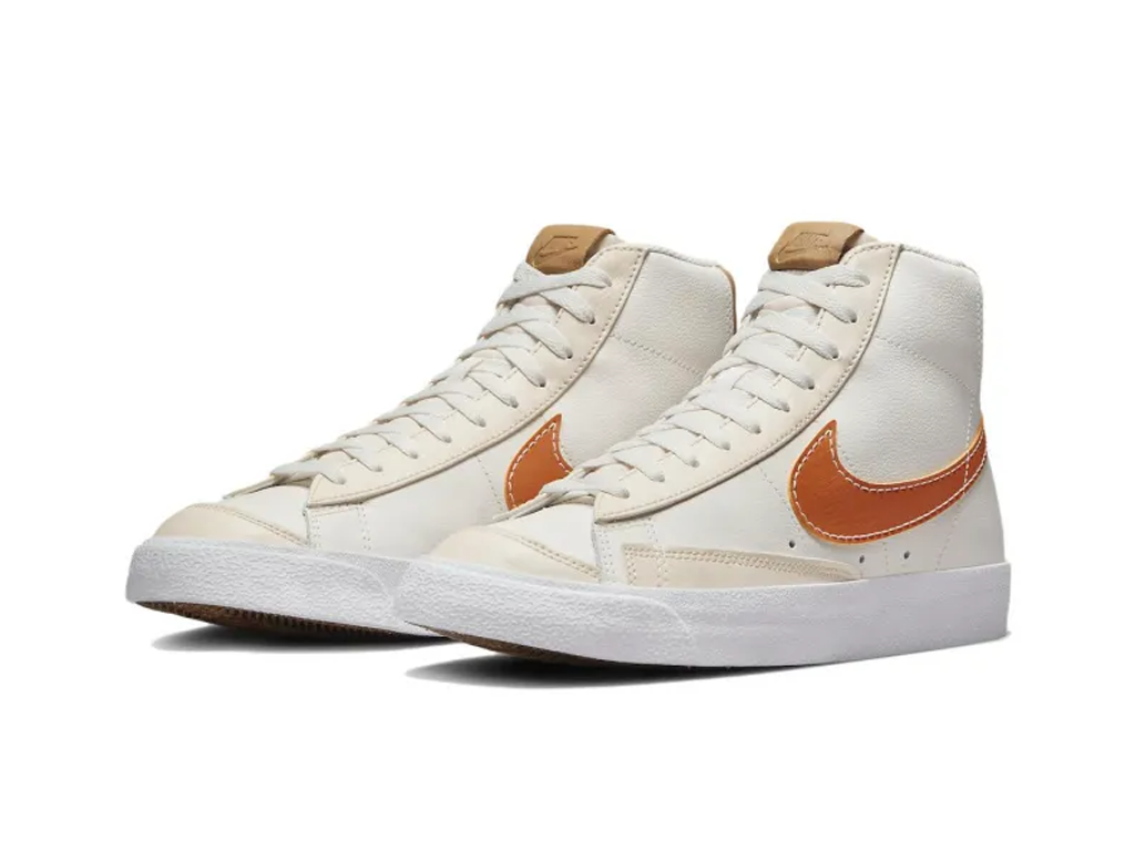 Nike Blazer Mid 77 EMB Inspected By Swoosh-Nike-pikastore.cz