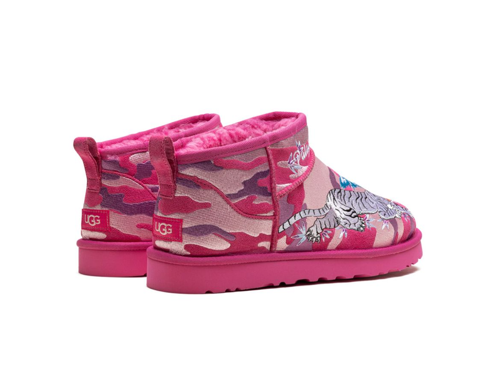 UGG Classic Ultra Mini Boot Palace Pink Camo-UGG-pikastore.cz