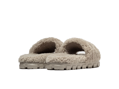 UGG Wmns Cozetta Curly Slipper Goat