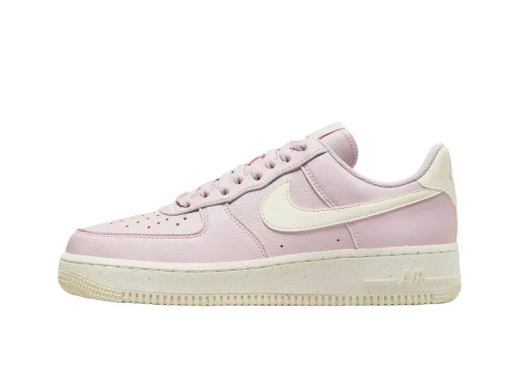 Nike Wmns Air Force 1 07 SE Platinum Violet Coconut Milk-Nike-pikastore.cz