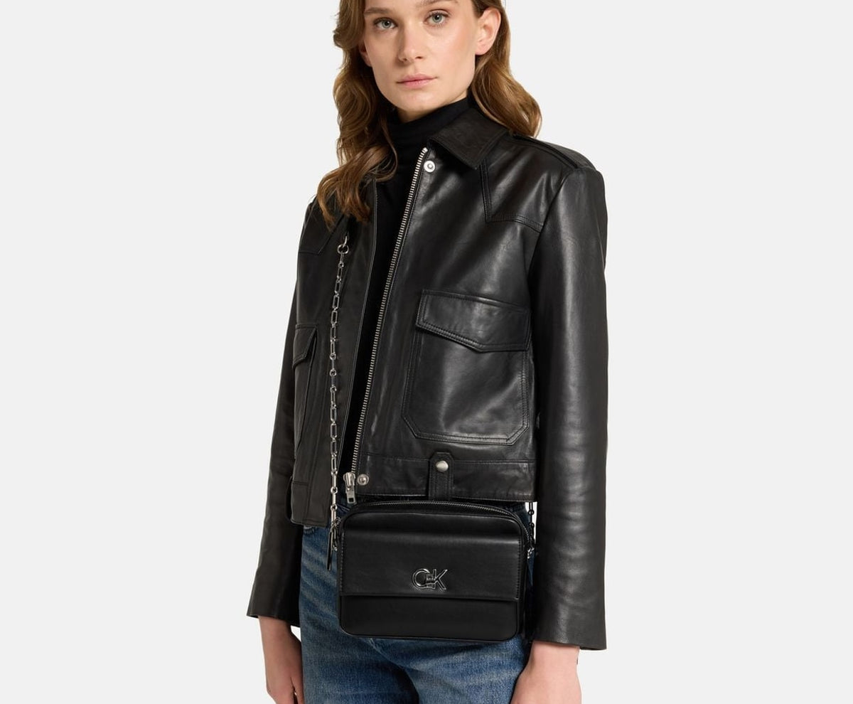Calvin Klein Cross-body bag Black – geantă – fotografia 5 din 5