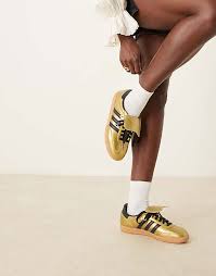 Adidas Wmns Samba LT Gold Metallic Black Gum-Adidas-pikastore.cz