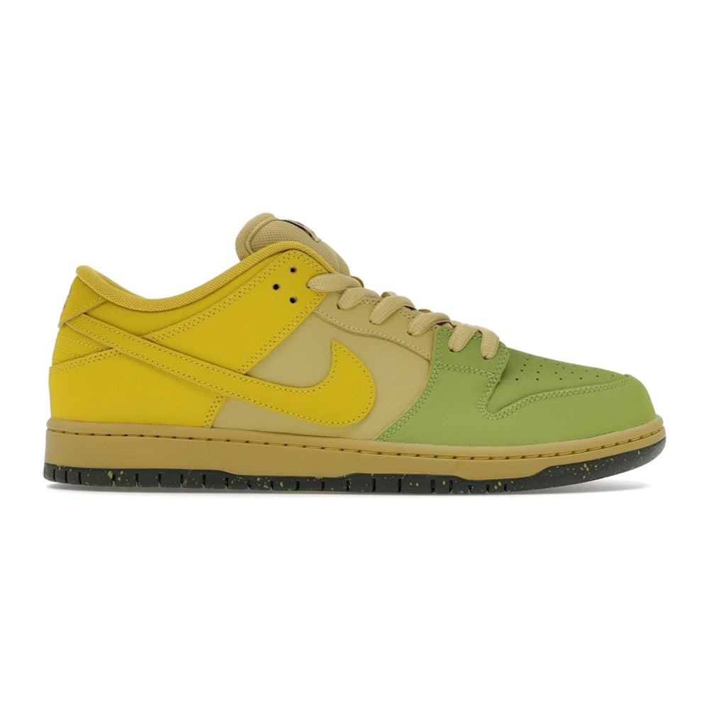 Nike SB Dunk Low Saffron Quartz – tenisky, bílá
