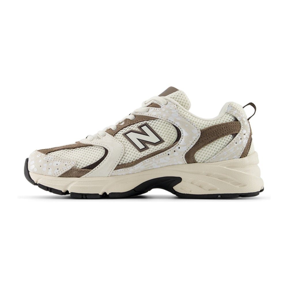 New Balance 530 Beige – Schuhe