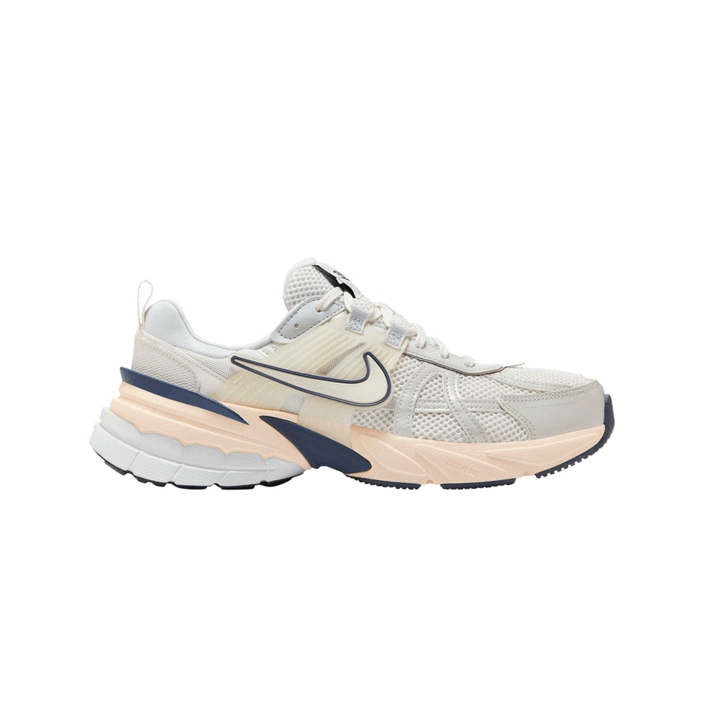 Nike Wmns V2K Run Platinum Tint Guava Ice – tenisky, stříbrná